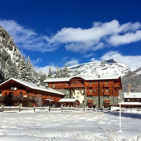 Le Rocher Hotel Champoluc Kültér fotó