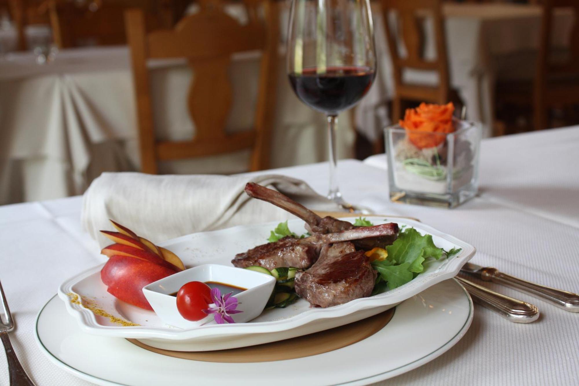 Le Rocher Hotel Champoluc Kültér fotó