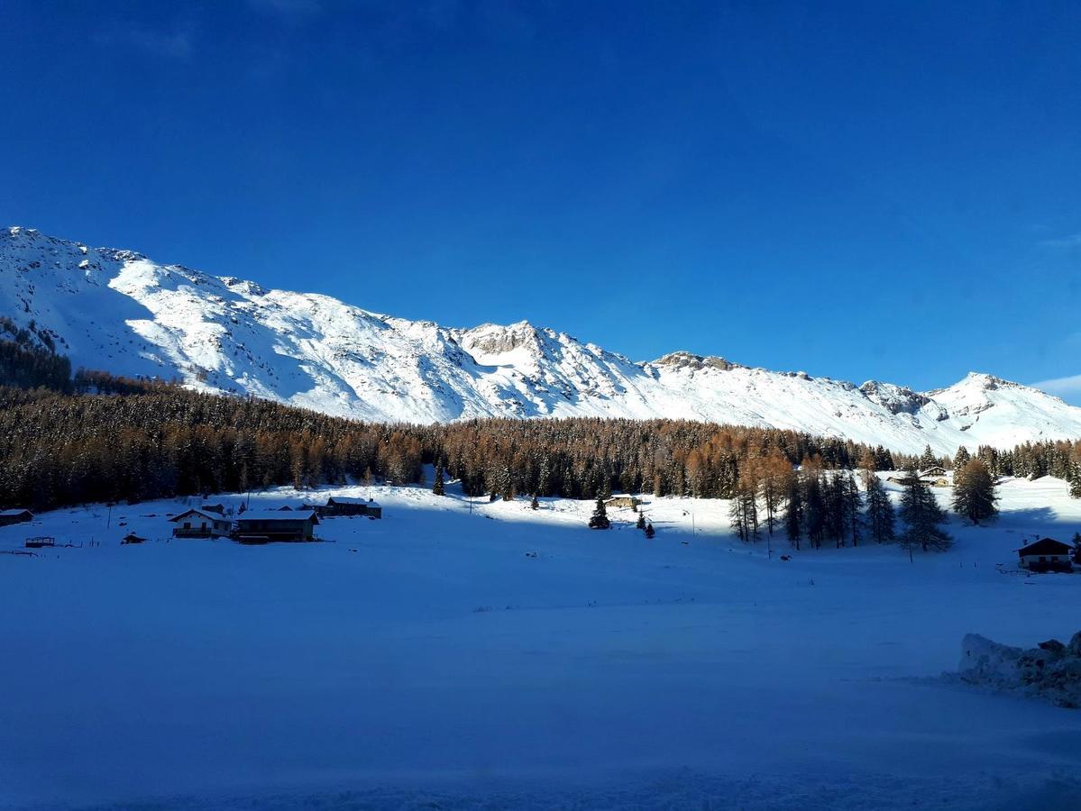 Le Rocher Hotel Champoluc Kültér fotó