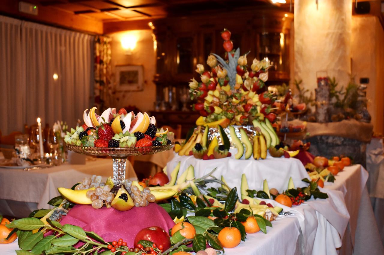 Le Rocher Hotel Champoluc Kültér fotó